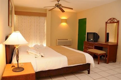 Coral Costa Caribe Beach Resort Juan Dolio Exterior photo